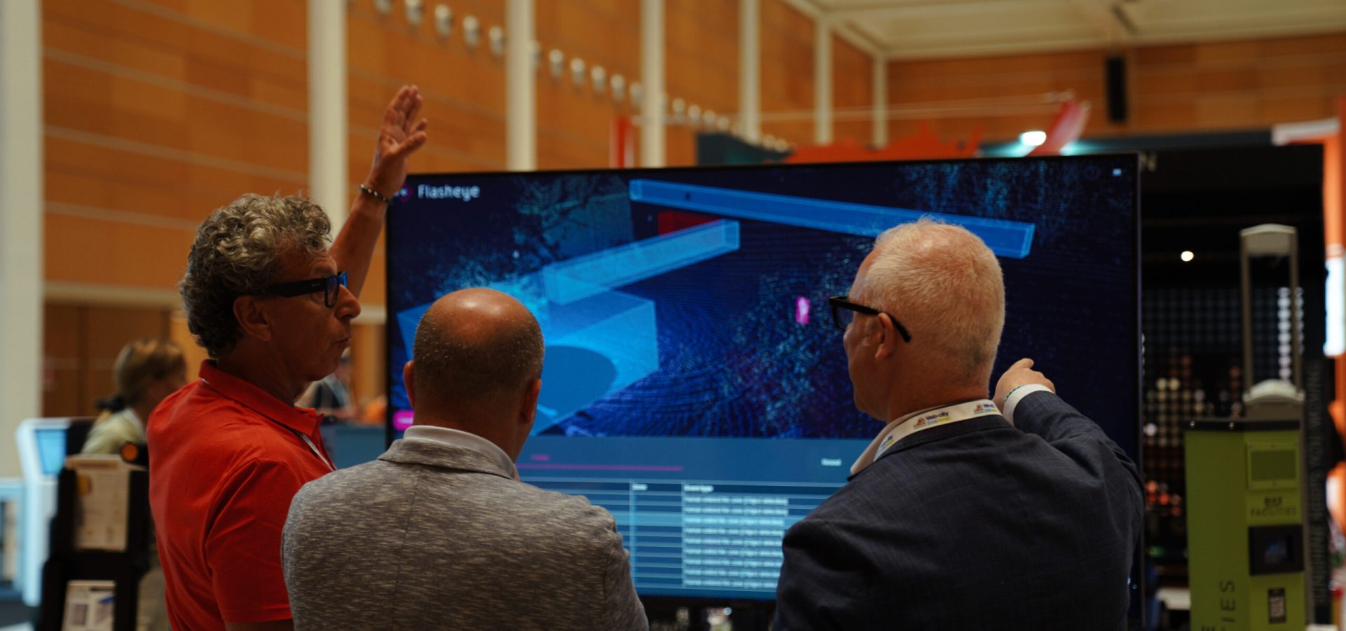 Tornando inteligente a infraestrutura viária que já existe: percepção 3D para ciclistas, pedestres e tráfego urbano